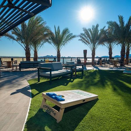 לייק הבאסו סיטי The Nautical Beachfront Resort מראה חיצוני תמונה