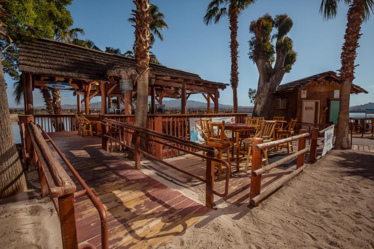 לייק הבאסו סיטי The Nautical Beachfront Resort מראה חיצוני תמונה