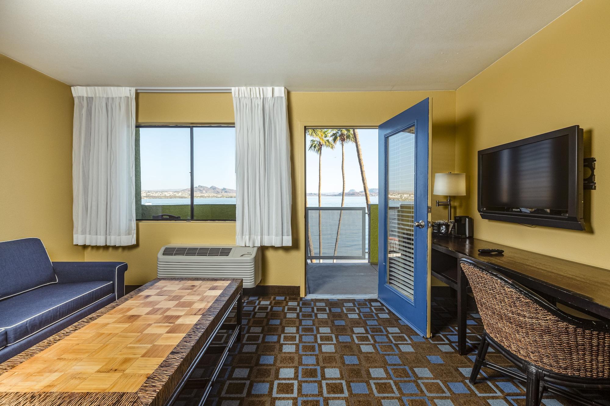 לייק הבאסו סיטי The Nautical Beachfront Resort מראה חיצוני תמונה